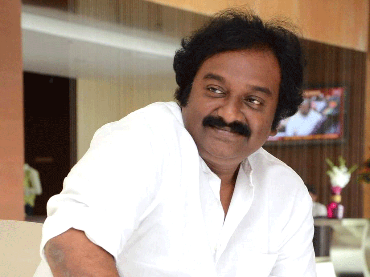 Vinayak to join YSRCP